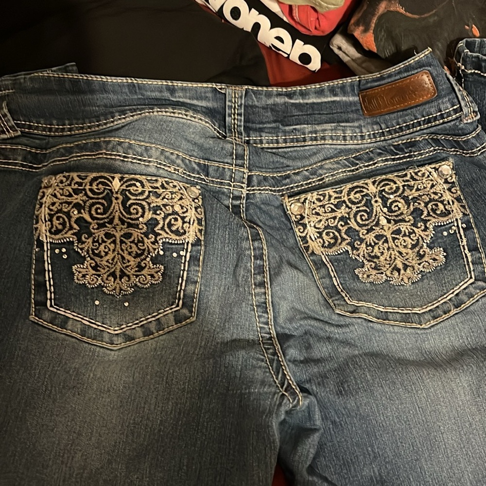 Jeans - Picture 3 of 4